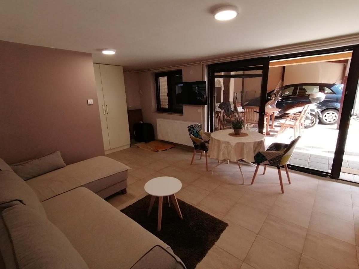 Apartments Sofija Ni 外观 照片
